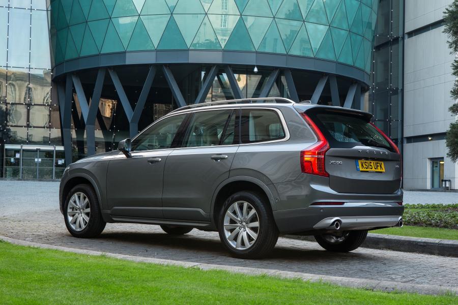  Volvo XC90 D5 Momentum 2015 года  (UK) (фото 26 из 30)